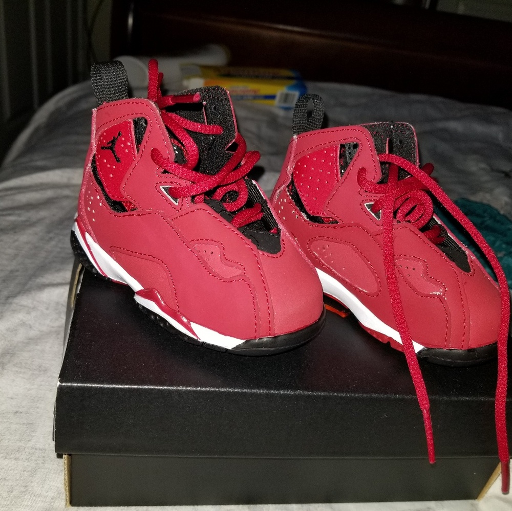 jordan true flight
